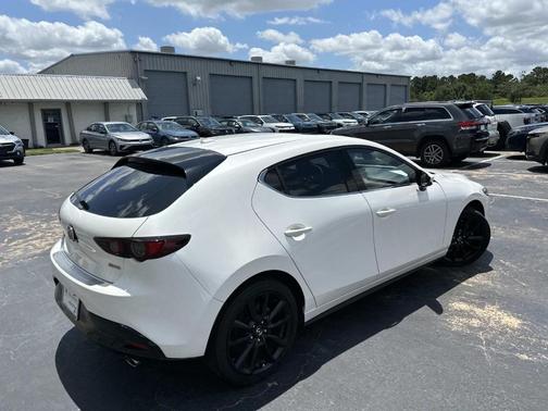 Snowflake White Pearl 2021 Mazda Mazda3 FWD w/Premium Package