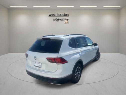 2020 Volkswagen Tiguan 2.0T SE