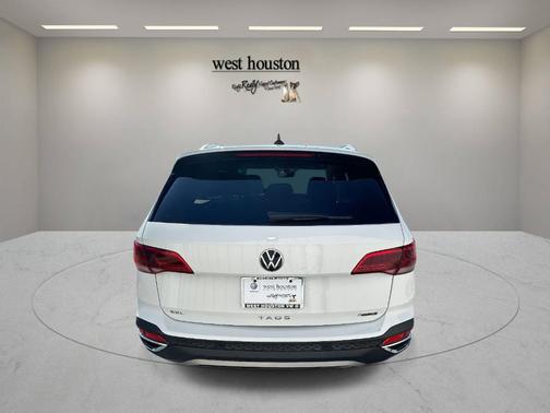 2022 Volkswagen Taos 1.5T SEL