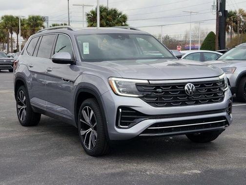 2025 Volkswagen Atlas 2.0T SEL Premium R-Line