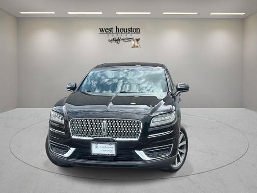 2019 Lincoln Nautilus Select