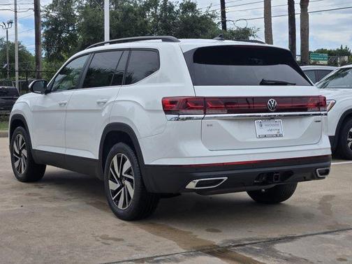 2025 Volkswagen Atlas 2.0T SE