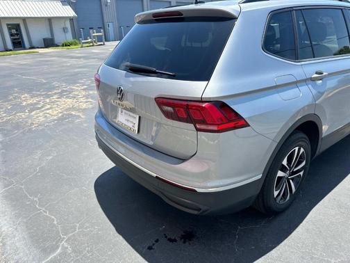2023 Volkswagen Tiguan 2.0T S