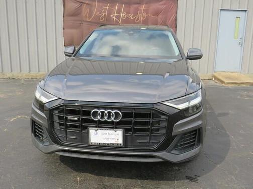 2020 Audi Q8 55 Premium