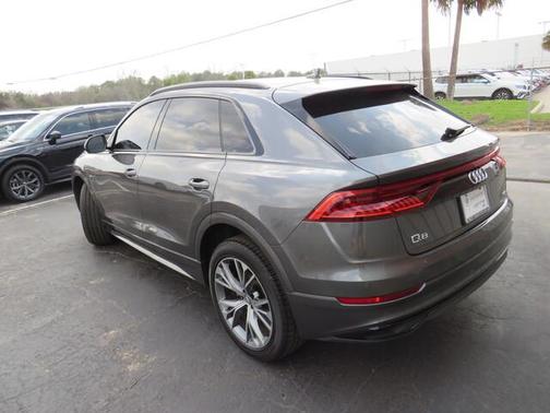 2020 Audi Q8 55 Premium