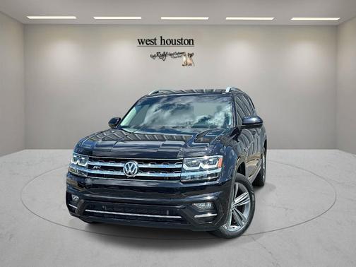 Deep Black Pearl Effect 2019 Volkswagen Atlas 3.6 V6 SE R-Line