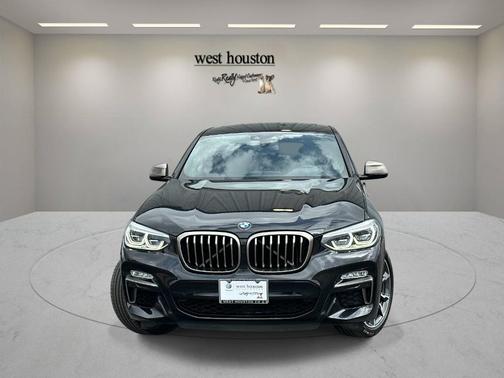 Black Sapphire Metallic 2019 BMW X4 M40i