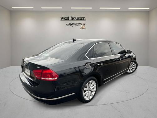2013 Volkswagen Passat 2.5 SEL