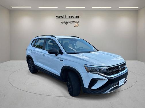 2022 Volkswagen Taos 1.5T S