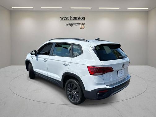 2022 Volkswagen Taos 1.5T S