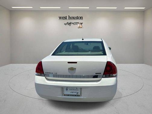 White 2008 Chevrolet Impala LS