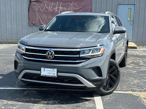 2022 Volkswagen Atlas Cross Sport 3.6L V6 SE w/Technology