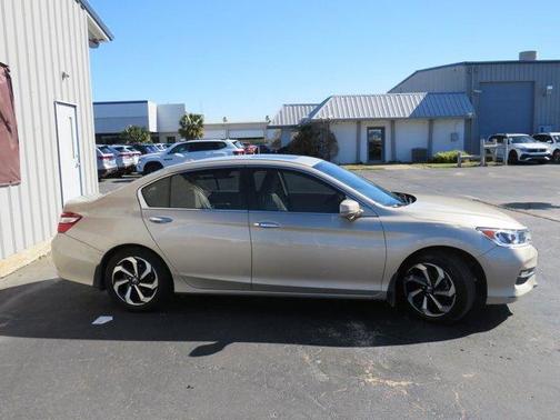 2017 Honda Accord EX-L