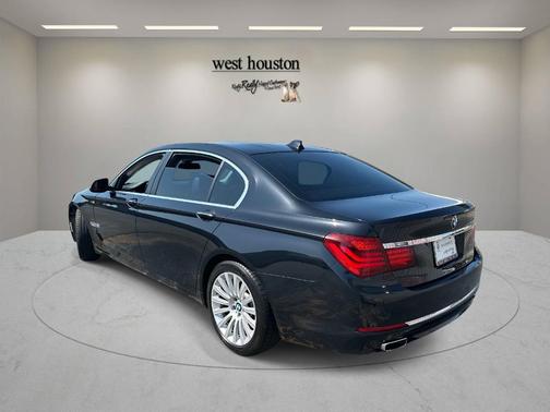 2013 BMW 740 Li