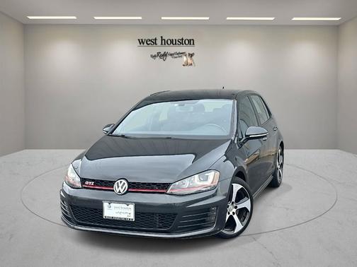 2017 Volkswagen Golf GTI SE 4-Door