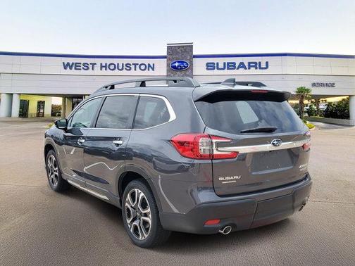 Magnetite Gray Metallic 2026 Subaru Ascent Touring