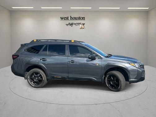 Magnetite Gray Metallic 2025 Subaru Outback Wilderness