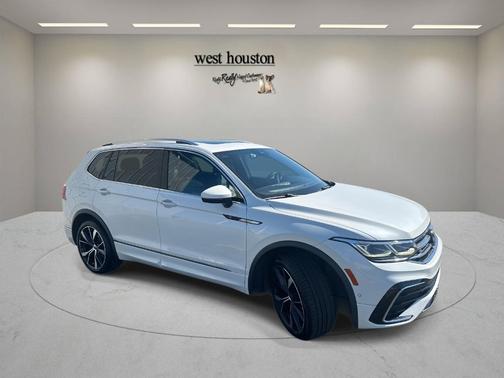 2022 Volkswagen Tiguan 2.0T SEL R-Line