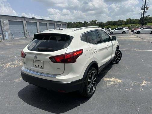 2018 Nissan Rogue Sport SL