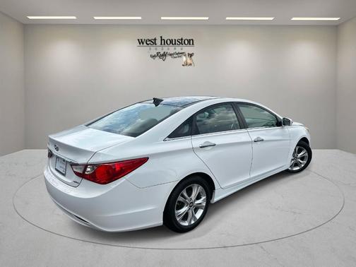 2012 Hyundai SONATA Limited