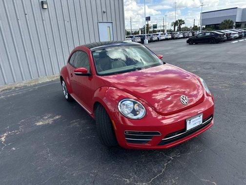 2017 Volkswagen Beetle 1.8T SEL