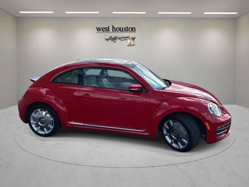 2017 Volkswagen Beetle 1.8T SEL