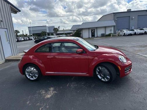 2017 Volkswagen Beetle 1.8T SEL