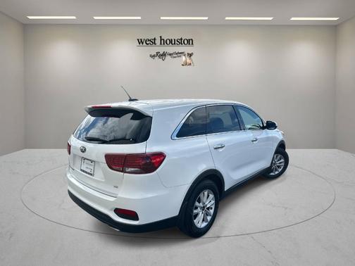 2019 Kia Sorento LX V6