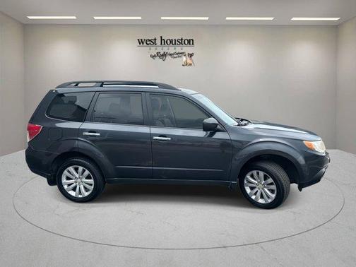 2012 Subaru Forester 2.5X Limited