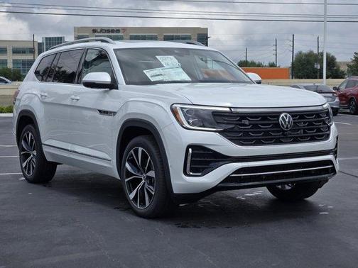 2025 Volkswagen Atlas 2.0T SEL Premium R-Line