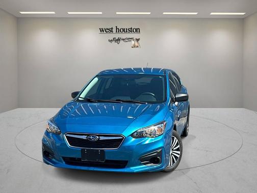 Island Blue Pearl 2018 Subaru Impreza 2.0i