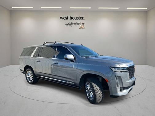 2022 Cadillac Escalade ESV Premium Luxury