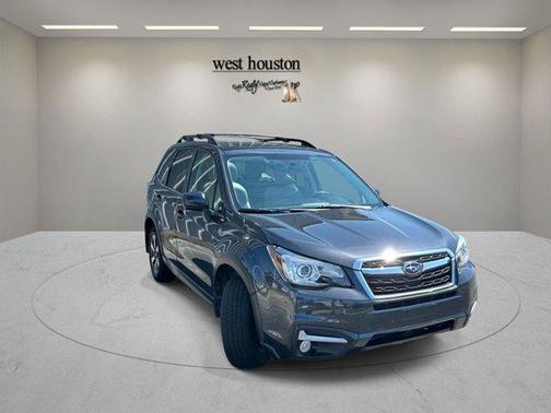 Dark Gray Metallic 2018 Subaru Forester 2.5i Limited