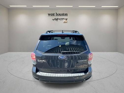 Dark Gray Metallic 2018 Subaru Forester 2.5i Limited