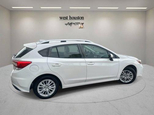 2018 Subaru Impreza 2.0i Premium