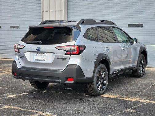 2025 Subaru Outback Onyx Edition XT