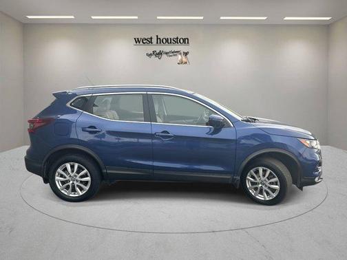 2020 Nissan Rogue Sport SV