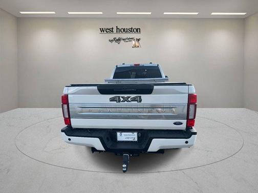 2022 Ford F-250 Platinum