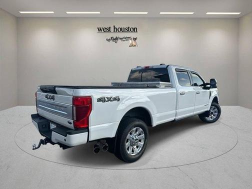 2022 Ford F-250 Platinum