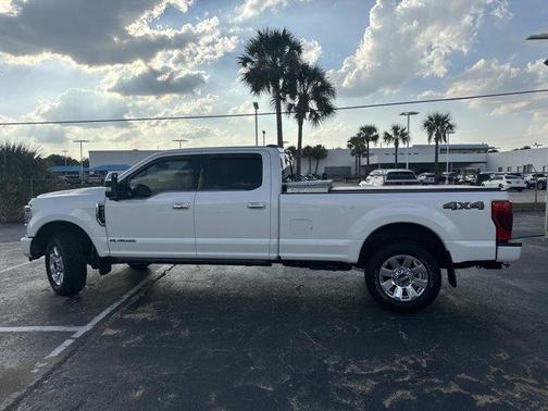 2022 Ford F-250 Platinum