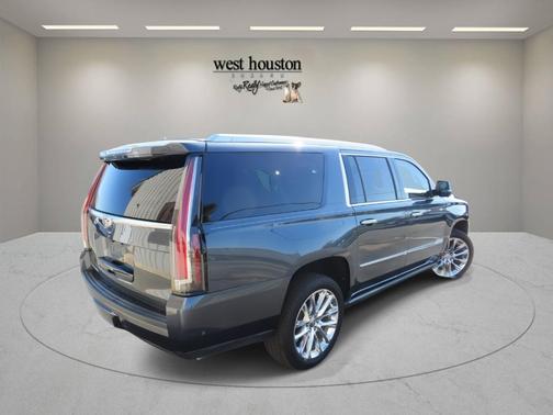 2019 Cadillac Escalade ESV Premium Luxury