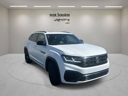 2023 Volkswagen Atlas Cross Sport 3.6 V6 SEL R-Line Black