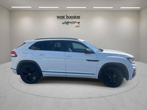 2023 Volkswagen Atlas Cross Sport 3.6 V6 SEL R-Line Black