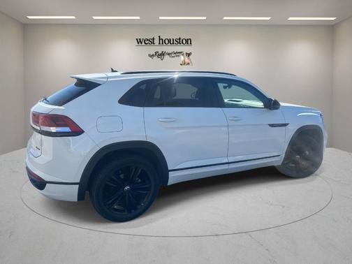 2023 Volkswagen Atlas Cross Sport 3.6 V6 SEL R-Line Black