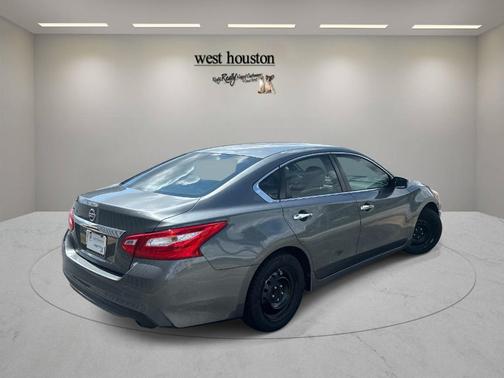 Gun Metallic 2017 Nissan Altima 2.5 S