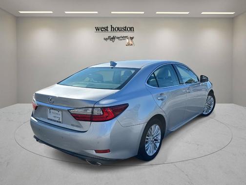 2016 Lexus ES 350 Base