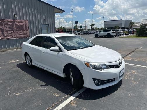 2012 Toyota Camry SE