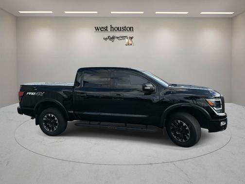 2020 Nissan Titan PRO-4X