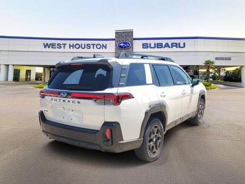 Crystal White Pearl 2026 Subaru Outback Limited