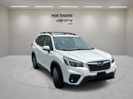 Crystal White Pearl 2021 Subaru Forester Premium